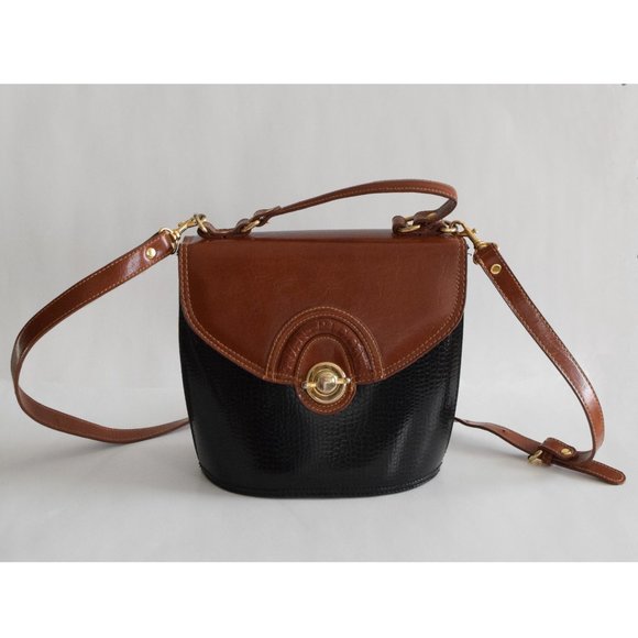 Evan Picone Handbags - VTG| Evan Picone two-tone classic crossbody bag